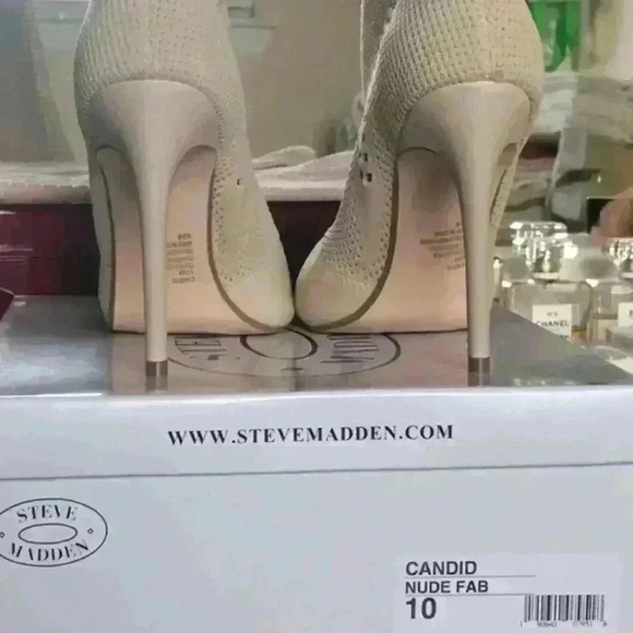 Steve Madden Candid Peep Toe Booties Nude (10) - Picture 3 of 5
